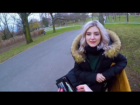 ❤️ Ale i ka ʻume wela a kahi malihini no ke kālā - blowjob ma ka paka na Eva Elfie Nani porn ma haw.zoomporno.ru ❌️